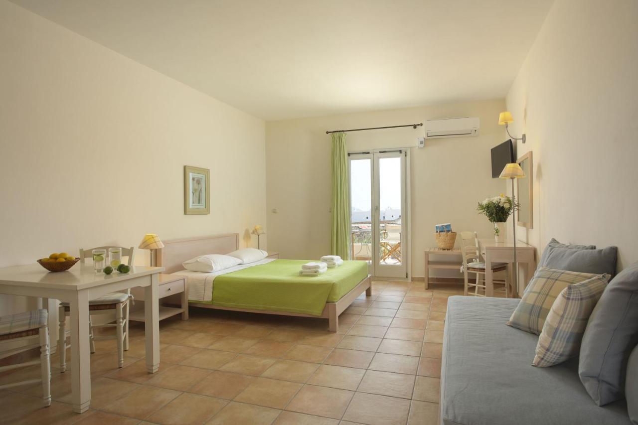 Aeolos Hotel Koufonisia Buitenkant foto